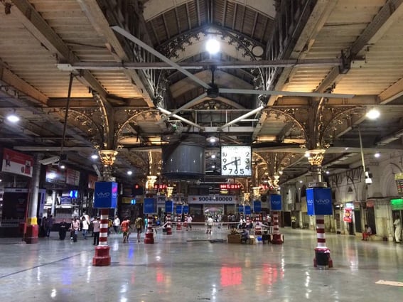 Indian_Central_Railway_CSTM_Station_Mumbai_AVD3 (2)
